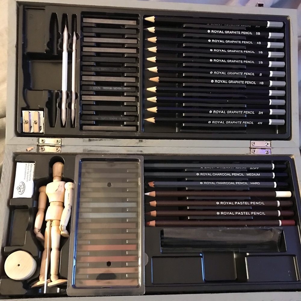 royal langnickle art kit (some pieces missing)